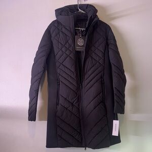 NWT Bernardo Women's Large Black Quilted Jacket